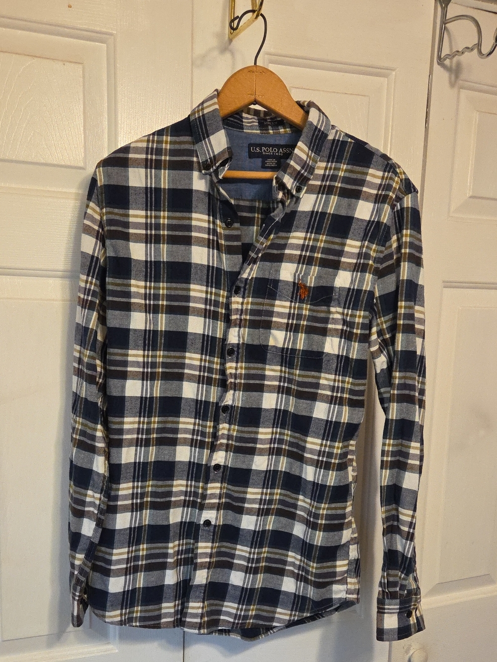 U.S. Polo Assn. Navy, White & Brown Plaid Button-Down Shirt